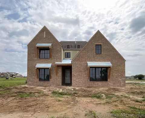 14525 S Delaware Pl, Bixby, OK 74008