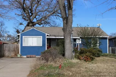 Exterior - 307 E 46th St, Tulsa, OK 74105 photo 2 of 3