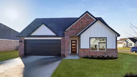 10030 E 131st Pl S, Bixby, OK 74008