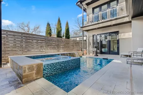 Exterior - 129 E 34th St S, Tulsa, OK 74105 photo 9 of 11