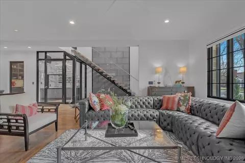Living - 129 E 34th St S, Tulsa, OK 74105 photo 5 of 10