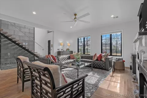 Living - 129 E 34th St S, Tulsa, OK 74105 photo 4 of 10