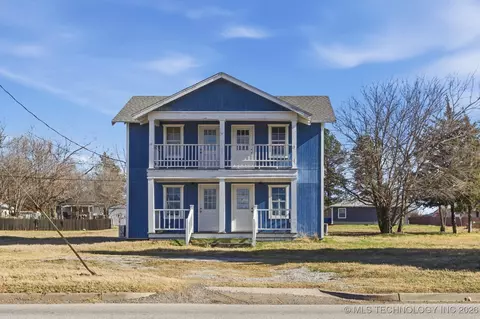 1001 S Chestnut St, Bristow, OK 74010
