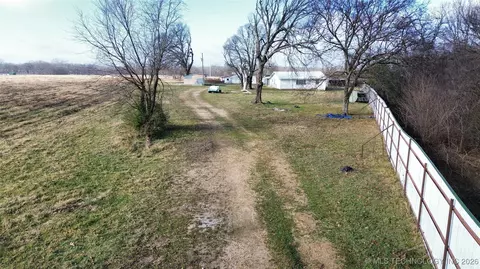 45195 670 Rd, Jay, OK 74346