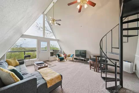 Living - 619 E 437 Rd, Spavinaw, OK 74366 photo 3 of 3