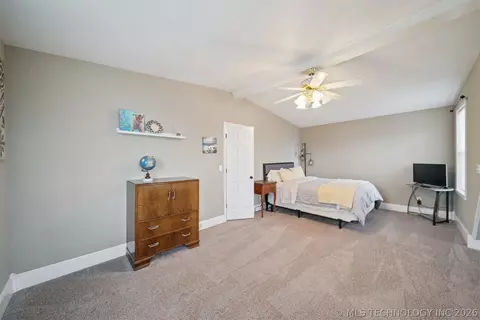 Bedroom - 619 E 437 Rd, Spavinaw, OK 74366 photo 2 of 3