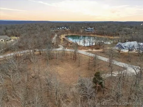Windridge Drive, Sand Springs, OK 74063