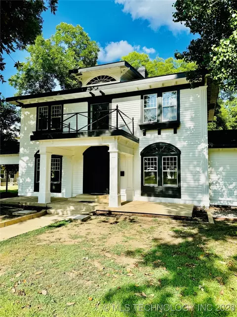 214 E Street SW, Ardmore, OK 73401