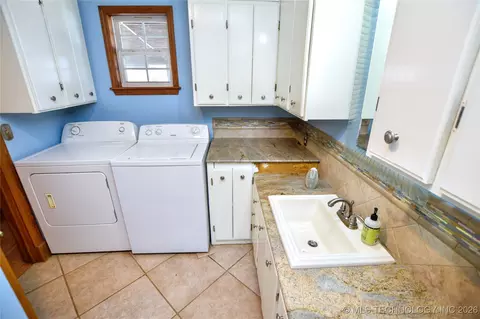 452058 E 965 Loop, Vian, OK 74962 photo 17