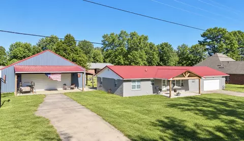 1303 H St, Stigler, OK 74462