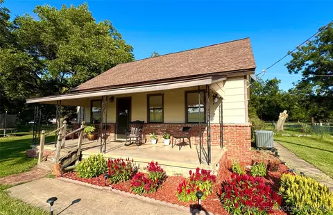 17405 S Garnett Rd, Bixby, OK 74008