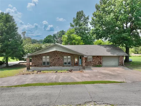 1791 W Mcgill Cir, Eufaula, OK 74432