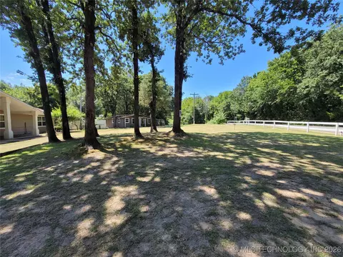Exterior - 395 Bower Rd, Eufaula, OK 74432 photo 10 of 17
