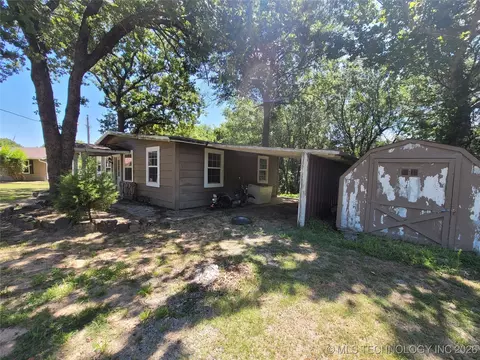 Exterior - 395 Bower Rd, Eufaula, OK 74432 photo 12 of 17
