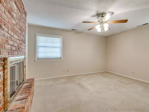 3759 E 46th Pl, Tulsa, OK 74135 photo 26