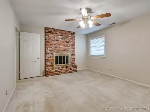 3759 E 46th Pl, Tulsa, OK 74135 photo 29