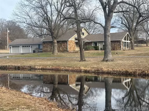 1065 Deer Crk, Pryor, OK 74361