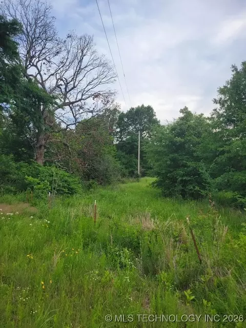 140 Gaines Crk, Canadian, OK 74425