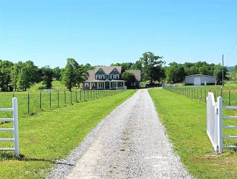450778 E 1000 Rd, Gore, OK 74435