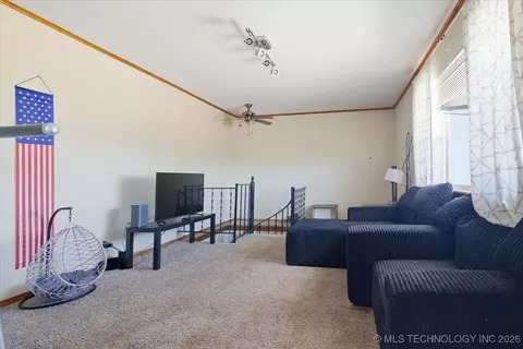 Living - 760707 S County Road 3520 Rd, Cushing, OK 74023 photo 2 of 2