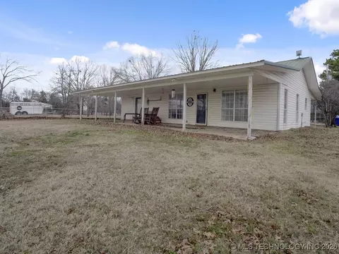 5133 S Crestview, Atoka, OK 74525
