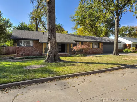 4334 S Trenton Ave, Tulsa, OK 74105