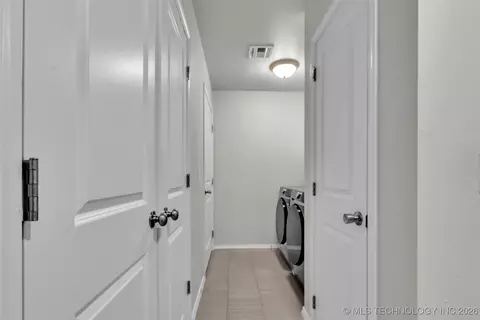 2618 E Oklahoma St, Tulsa, OK 74106 photo 20
