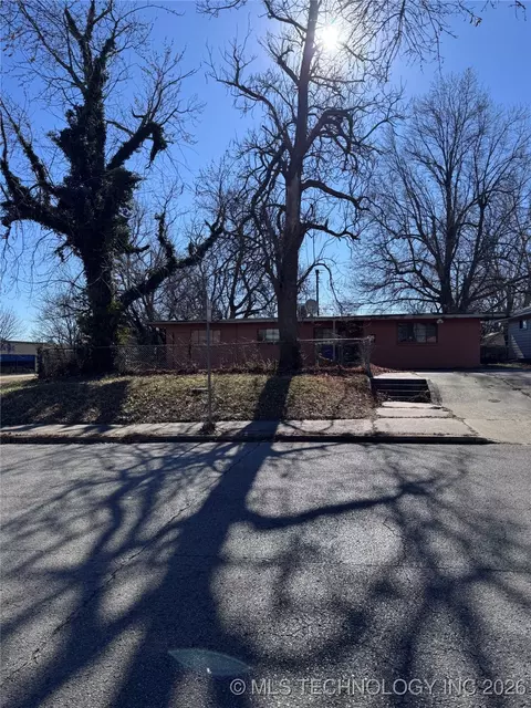 Exterior - 3812 E 28th St, Tulsa, OK 74114 photo 1 of 1