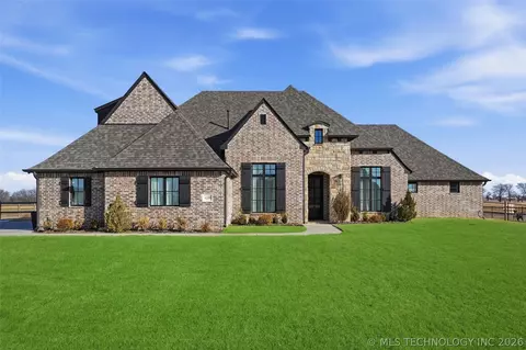 4239 E 177th Pl S, Bixby, OK 74008