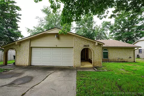 2613 Turner St, Muskogee, OK 74403