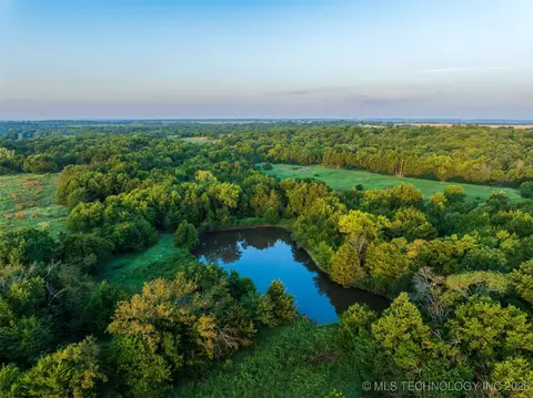 2 E Mcelroy Rd, Yale, OK 74085 photo 8