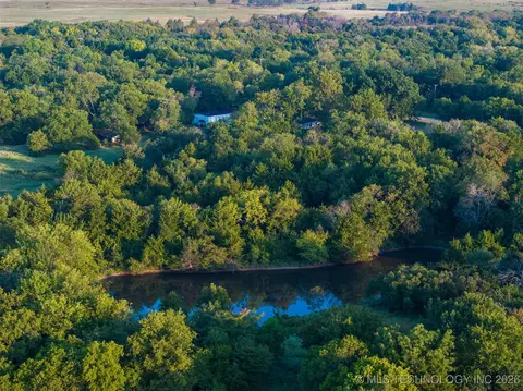 2 E Mcelroy Rd, Yale, OK 74085 photo 29