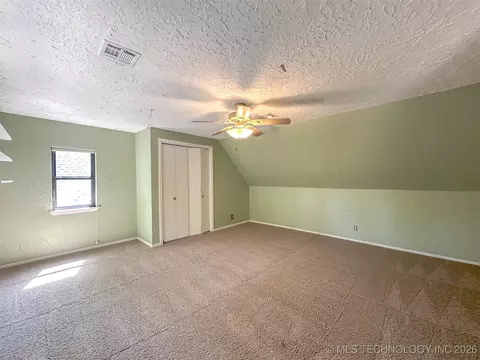 4411 E 72nd Pl, Tulsa, OK 74136 photo 11