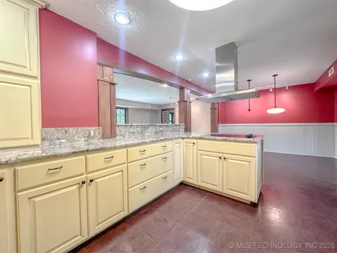4411 E 72nd Pl, Tulsa, OK 74136 photo 26