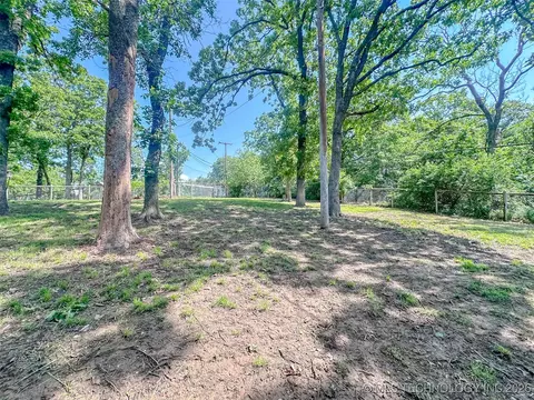 4411 E 72nd Pl, Tulsa, OK 74136 photo 57