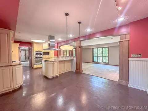 4411 E 72nd Pl, Tulsa, OK 74136 photo 30