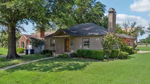 2004 S Delaware Pl, Tulsa, OK 74104