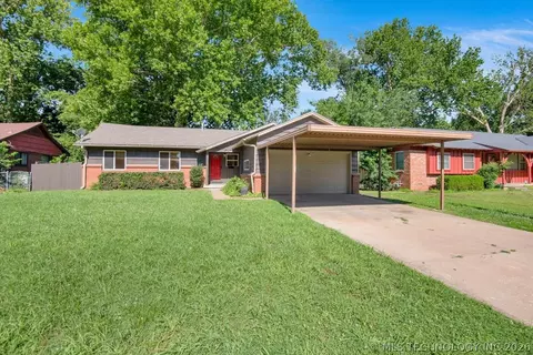 421 Yale Dr, Bartlesville, OK 74006
