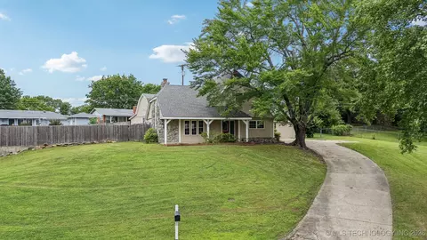 201 Sandy Cir, Tahlequah, OK 74464