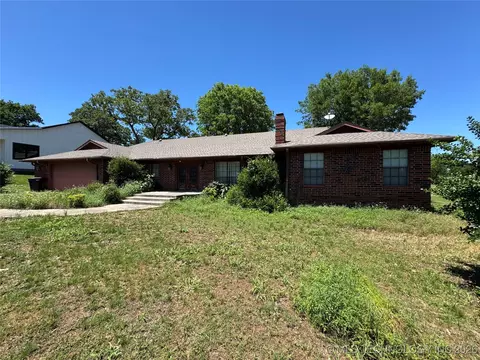 50 Fairway Dr, Burneyville, OK 73430