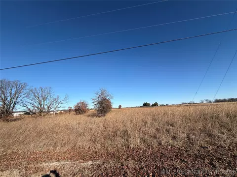 8 County Road 2280 Rd, Barnsdall, OK 74002