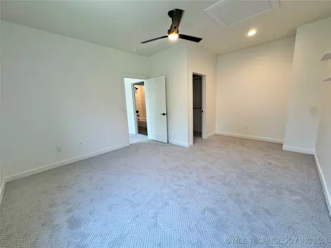 Bedroom - 913 E 37th St S, Tulsa, OK 74105 photo 4 of 4