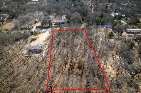 590 Crowder Rd, Mead, OK 74733 photo 4