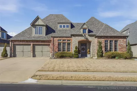 12324 S Ash Ave, Jenks, OK 74037