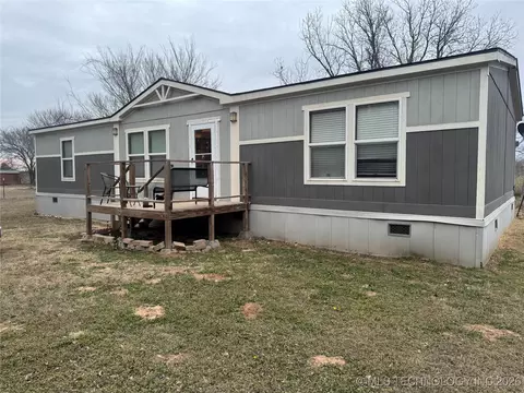 2409 Yarnaby Rd, Hendrix, OK 74741 photo 1
