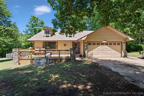 62820 E 312 Rd, Grove, OK 74344