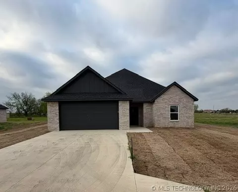 63 Grace Ln, Calera, OK 74730