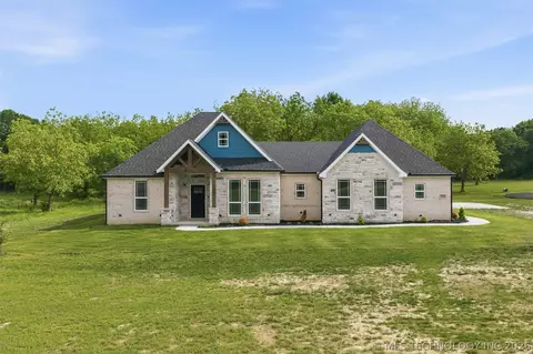 225 Gateway Rd, Ardmore, OK 73401