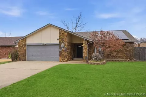 13327 E 33rd Pl, Tulsa, OK 74134