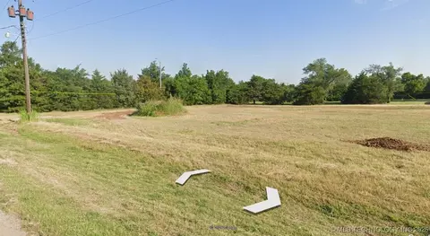 Woolsey Avenue, Morrison, OK 73061 photo 2